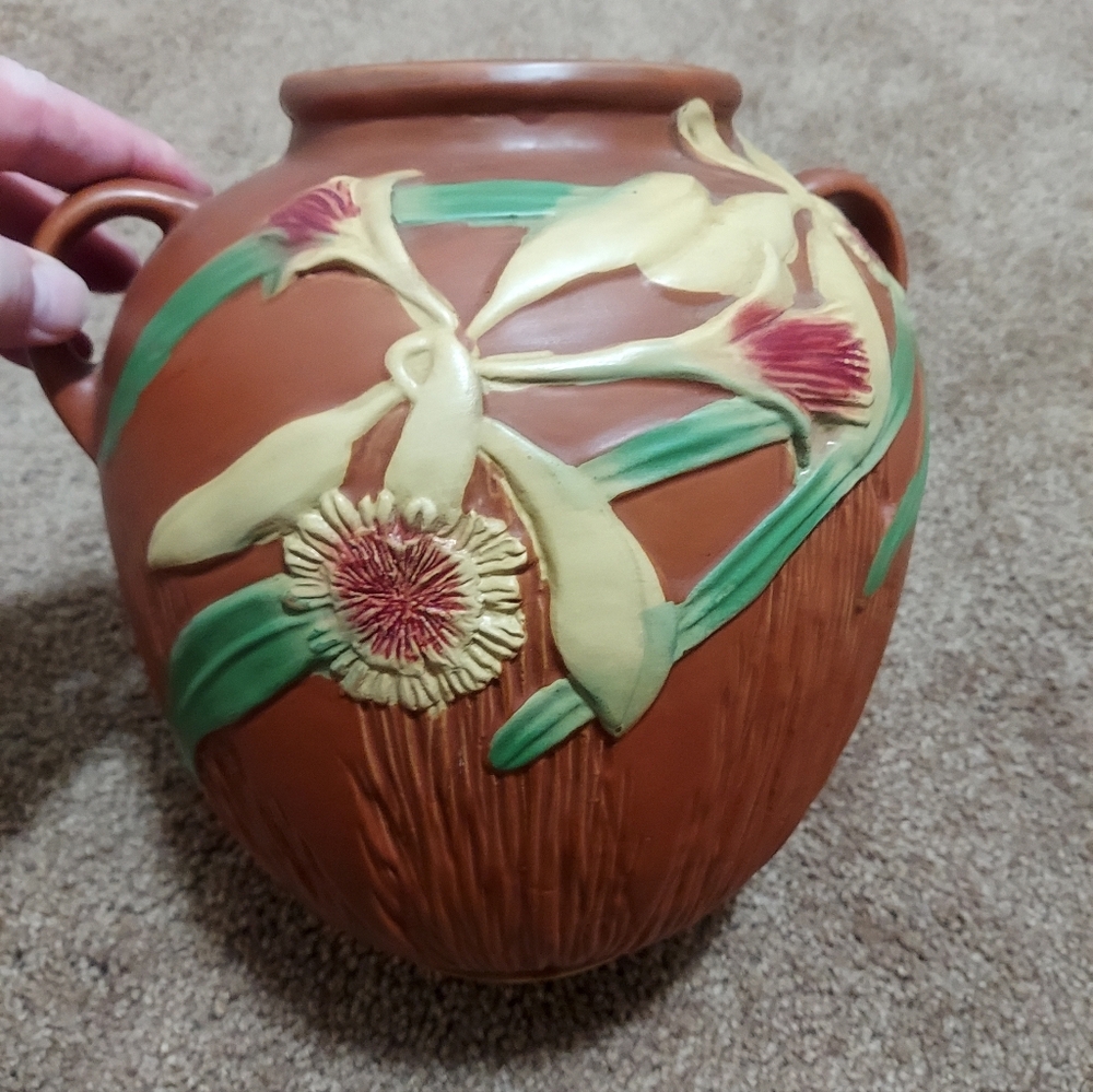 Roseville Floral Terracotta Vase Pottery